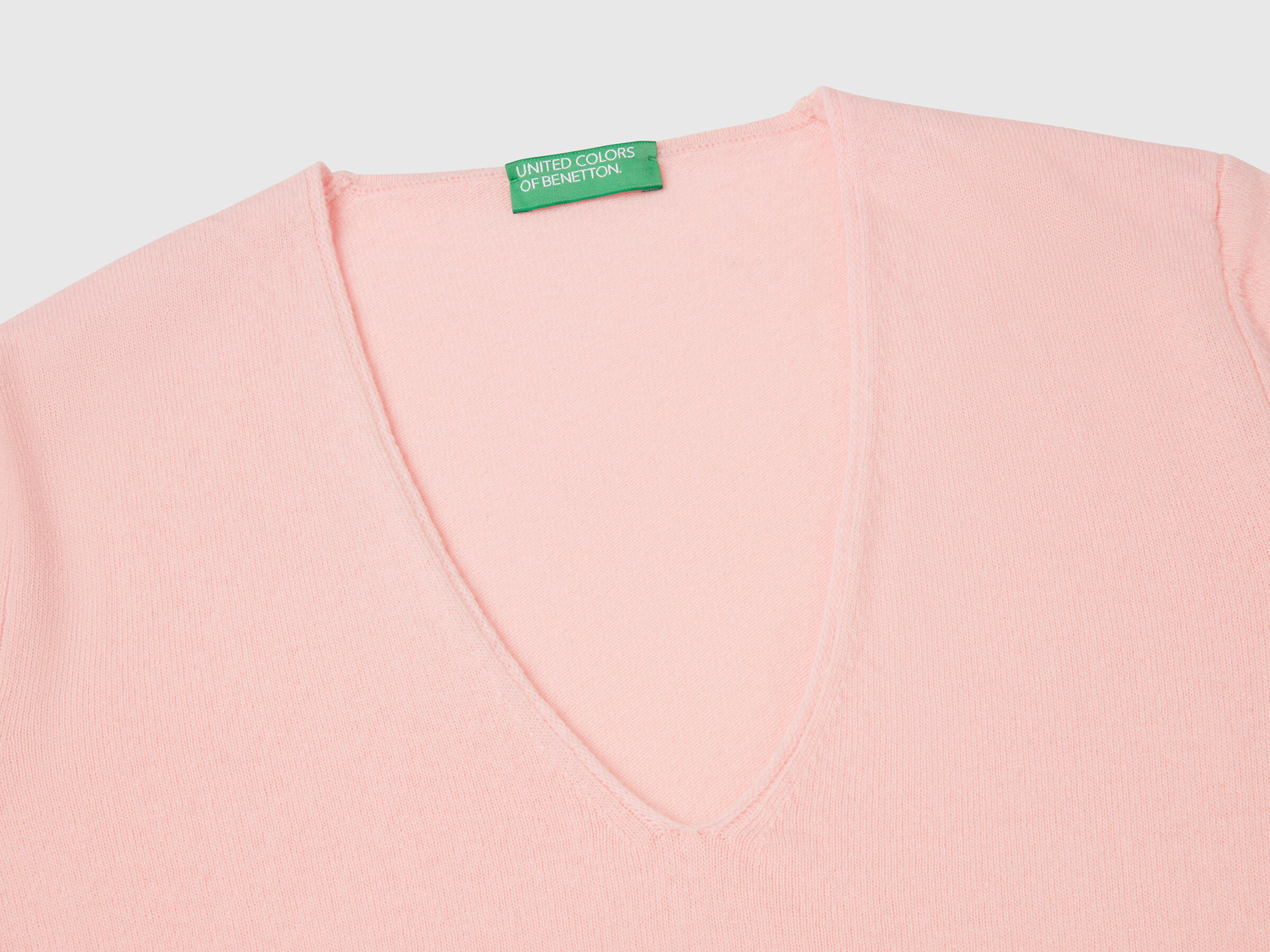 V NECK SWEATER L/S Women image number 6